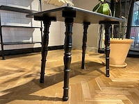 Houten tafel - afbeelding 1 van  6