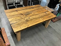 Houten tafel - afbeelding 2 van  2