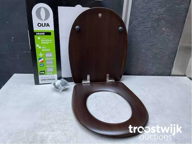 Houten toiletzitting - afbeelding 1 van  1