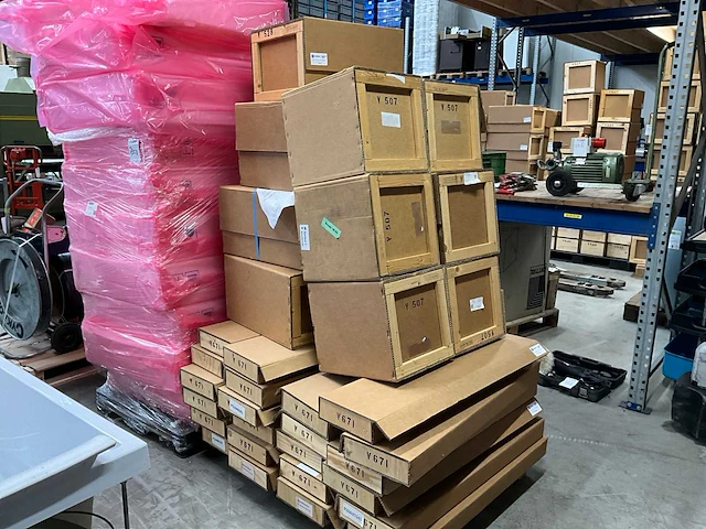 Houten transportkisten - afbeelding 1 van  6
