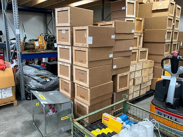 Houten transportkisten - afbeelding 1 van  3