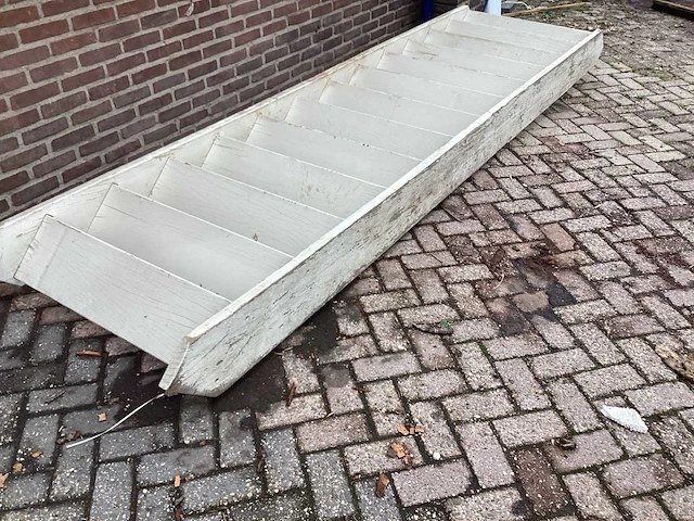 Houten trap - 3930 x 1010 mm - ladders and stairs - afbeelding 3 van  4