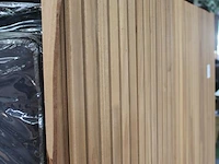Houten tuinscherm 180 x 180 cm. let op: zijlat beschadigd - afbeelding 3 van  3