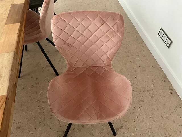 Houten vergadertafel met stoelen - afbeelding 5 van  8