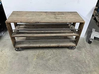 Houten verrijdbare sidetable