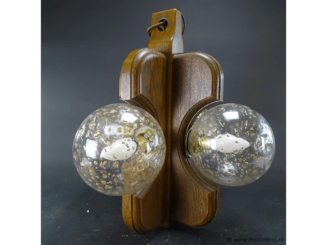 Houten vintage hanglamp met glazen bollen - afbeelding 4 van  5