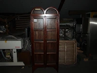 Houten vitrinekast. afmeting 80 x 35 x 195 cm. - afbeelding 1 van  2