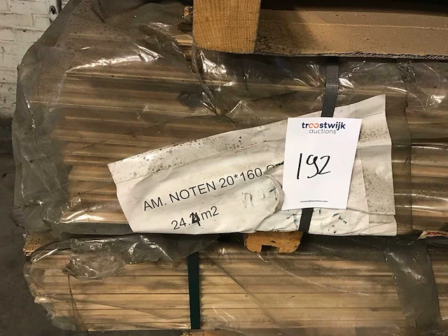 Houten vloer amerikaans noten (4x) - afbeelding 4 van  7