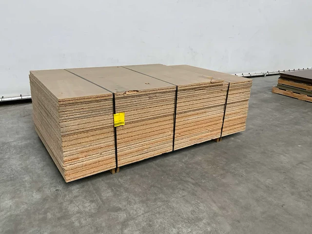 Houten vloerplaat 2120x1190x38mm (16x) - afbeelding 1 van  5