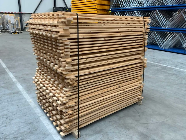 Houten vlonder 1700x1200mm (39x) - afbeelding 1 van  7