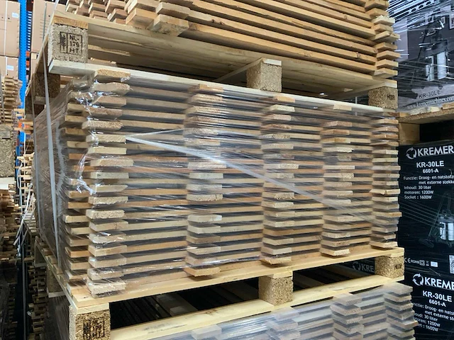 Houten vlonder ca 1100x1000mm (1000x) - afbeelding 3 van  12