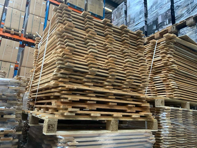 Houten vlonder ca 1100x1000mm (1000x) - afbeelding 11 van  12