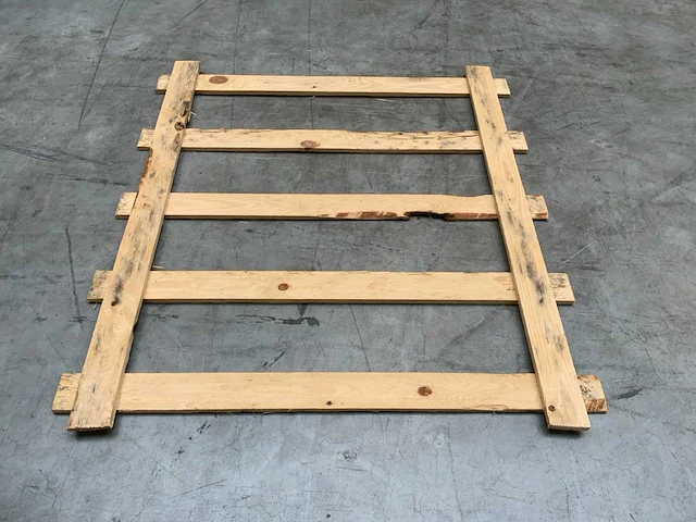 Houten vlonder ca 1100x1000mm (75x) - afbeelding 4 van  7