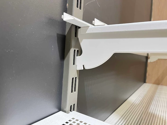 Houten wandkast met achterwand - afbeelding 4 van  8
