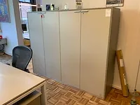 Houten wandkast - afbeelding 1 van  3