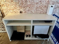 Houten wandkast