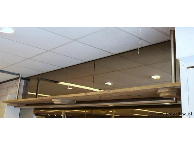 Houten wandrek incl. rvs plafond stang - 390x40x100cm - afbeelding 1 van  3