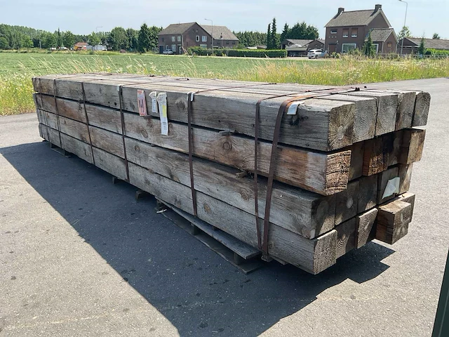 Houtenbalken (20x) - afbeelding 1 van  7