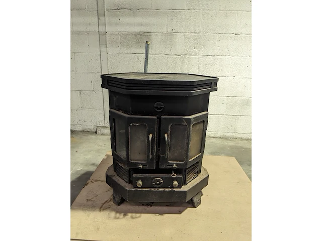 Houtkachel met aansluiting voor op de cv, barbas, hamar 85/ rosolo 9kw - afbeelding 1 van  10