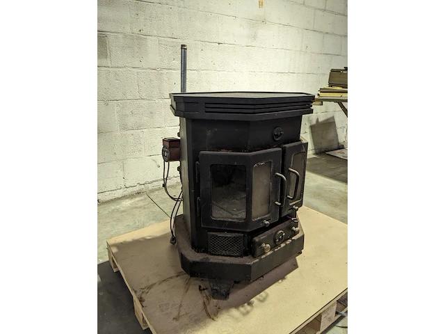 Houtkachel met aansluiting voor op de cv, barbas, hamar 85/ rosolo 9kw - afbeelding 3 van  10