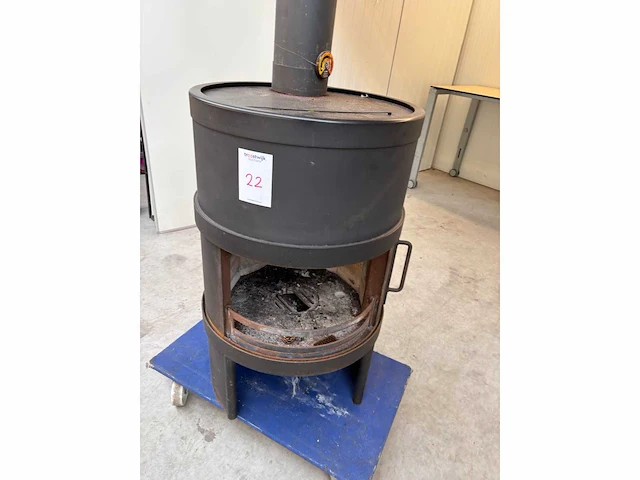 Houtkachel rond - afbeelding 1 van  6