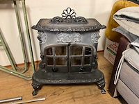 Houtkachel - afbeelding 1 van  5