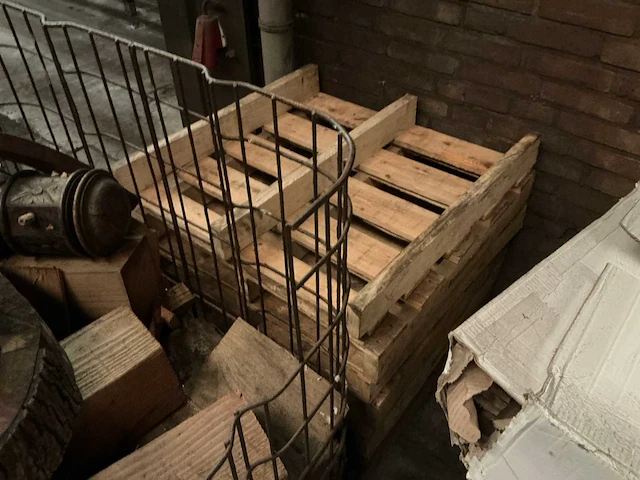 Hout/pallets/kratten - afbeelding 6 van  14