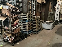 Hout/pallets/kratten - afbeelding 1 van  14