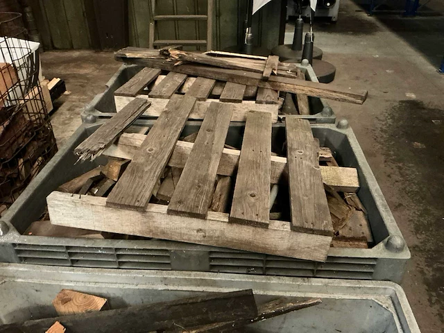 Hout/pallets/kratten - afbeelding 14 van  14
