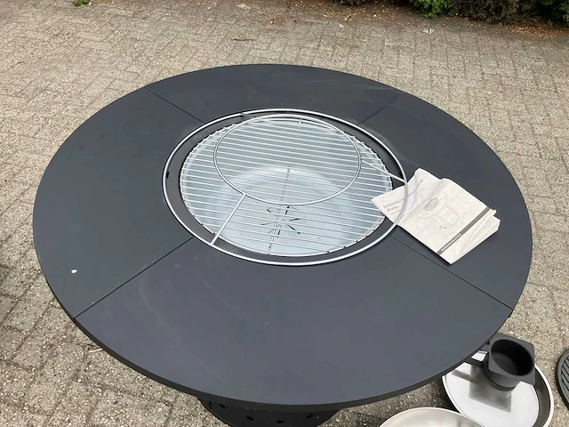 Houtskool ambience vuurtafel/bbq: direct- en indirect wokken, grillen en roosteren. nieuw in doos. - afbeelding 10 van  12