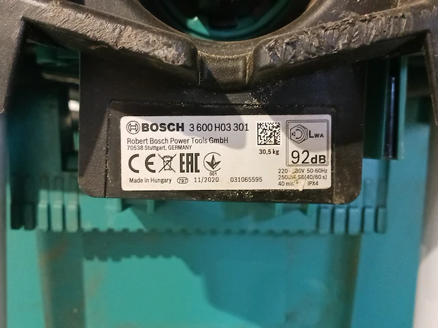 Houtversnipperaar - 45mm - 230v bosch, axt 25 tc, bouwjaar 2020 - afbeelding 3 van  12