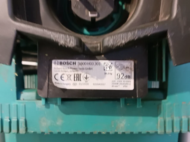 Houtversnipperaar - 45mm - 230v bosch, axt 25 tc, bouwjaar 2020 - afbeelding 4 van  12