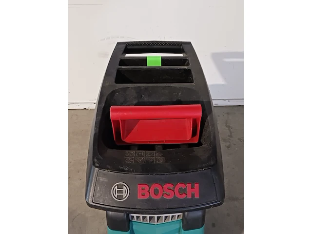 Houtversnipperaar - 45mm - 230v bosch, axt 25 tc, bouwjaar 2020 - afbeelding 8 van  12