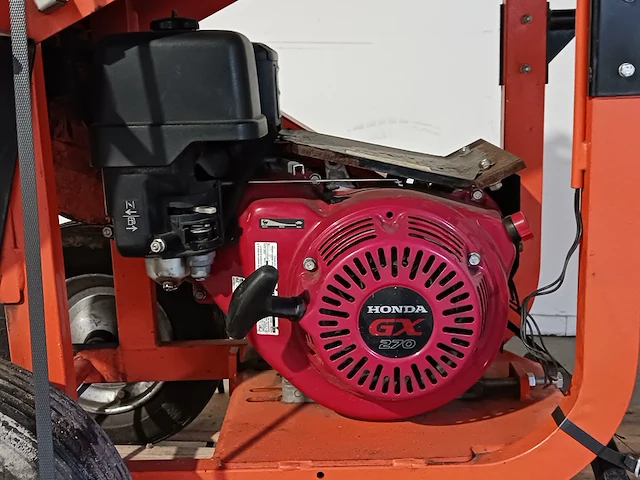 Houtversnipperaar 55mm benzine eliet, major 4s v3, bouwjaar 2019 - afbeelding 8 van  12