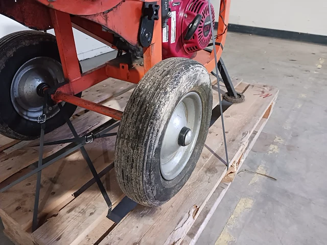 Houtversnipperaar 55mm benzine eliet, major 4s v3, bouwjaar 2019 - afbeelding 11 van  12