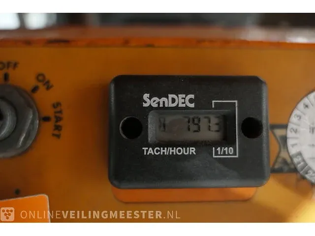 Houtversnipperaar eliet, super prof 2000, bouwjaar 2012 - afbeelding 16 van  16