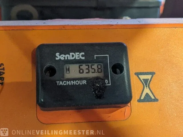 Houtversnipperaar eliet, super prof 2000, bouwjaar 2012 - afbeelding 11 van  24