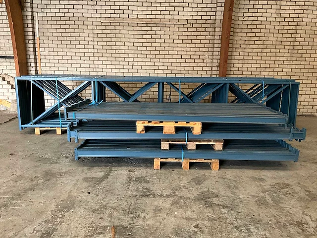Hovuma - palletstelling 11 meter (500cm hoog) - afbeelding 1 van  5