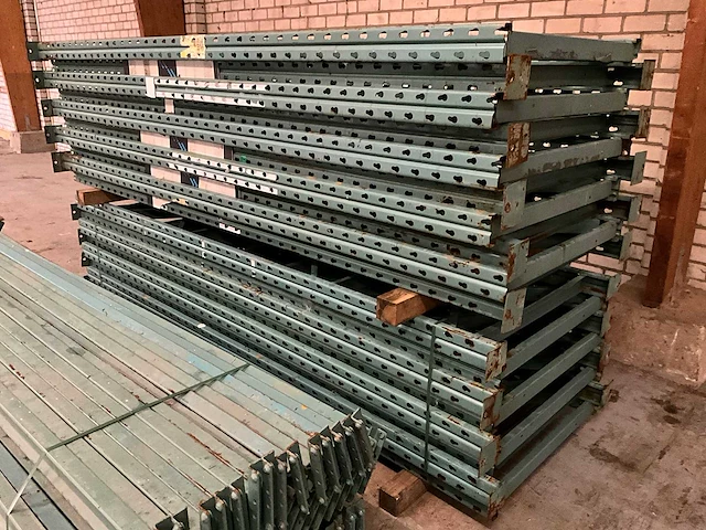 Hovuma - palletstelling 25 meter (285cm hoog) - afbeelding 2 van  4