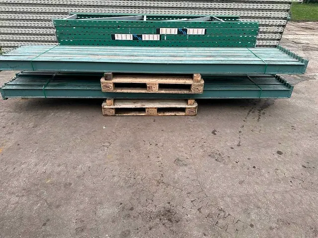 Hovuma - palletstelling 28,5 meter ipe120 (300cm hoog) - afbeelding 1 van  5