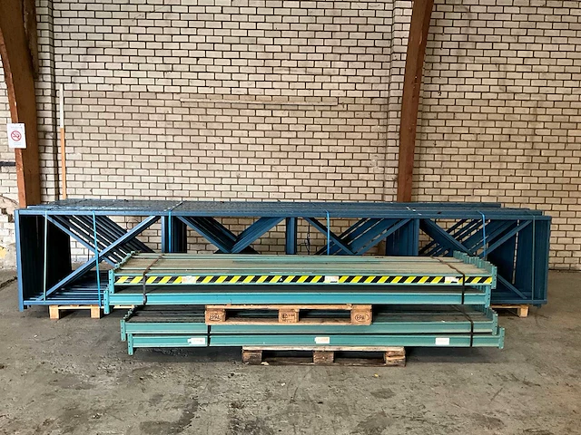 Hovuma - palletstelling 50 meter (500cm hoog) - afbeelding 1 van  3
