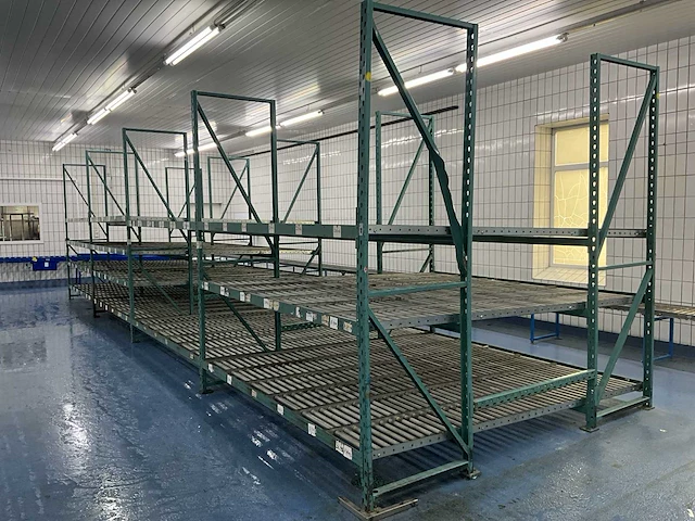 Hovuma buffer stelling - afbeelding 1 van  14