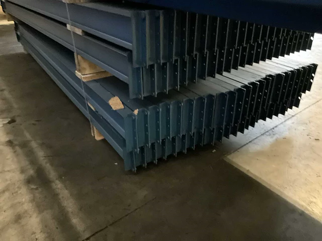 Hovuma c-810/i-100x3 palletstelling - afbeelding 7 van  10