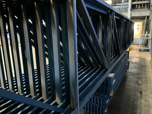 Hovuma c-810/i-100x3 palletstelling - afbeelding 9 van  10