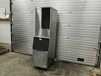 Hozhizaki km-650mah-e ijsblokjesmachine - afbeelding 1 van  7