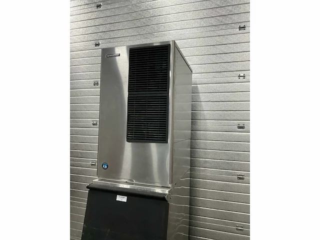 Hozhizaki km-650mah-e ijsblokjesmachine - afbeelding 3 van  7