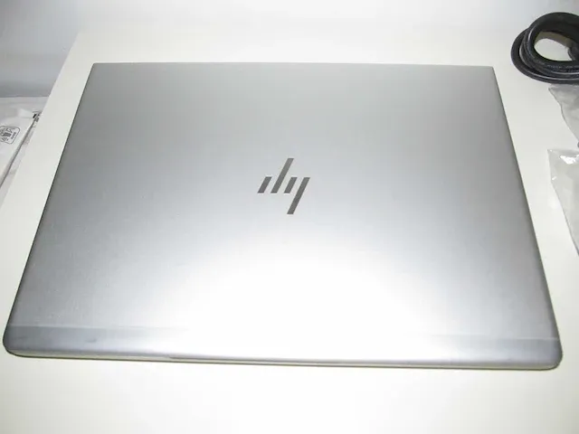 Hp - 735 g5 amd ryzen 7 2700u 16gb ram touchscreen - ultrabook - afbeelding 5 van  5