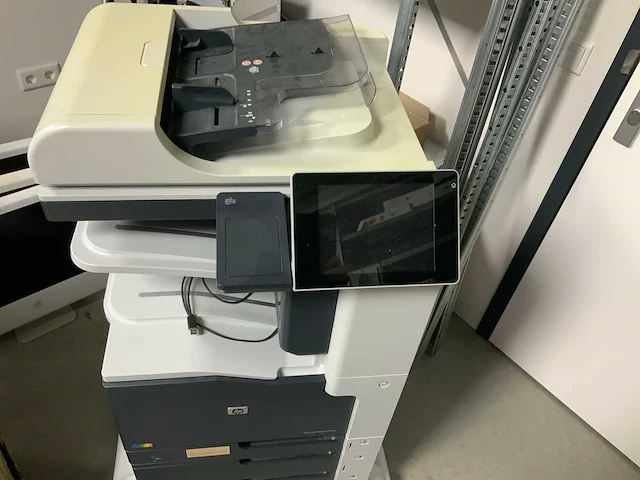 Hp - color laserjet managed mfp m775zm l3u50a printer - afbeelding 1 van  6