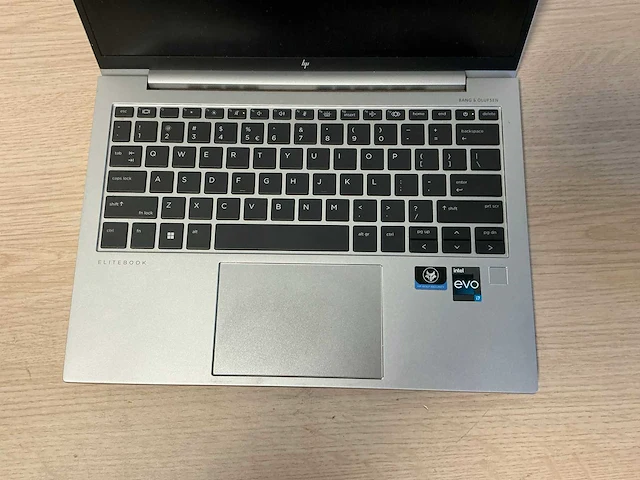 Hp - elitebook 830 13 inch g9 - laptop - afbeelding 2 van  8