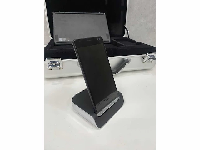Hp - kofferset - laptop, telefoon, dock - afbeelding 18 van  32